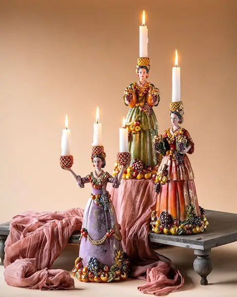 Kynttilänjalka Frida neito ja hedelmät vihreä
