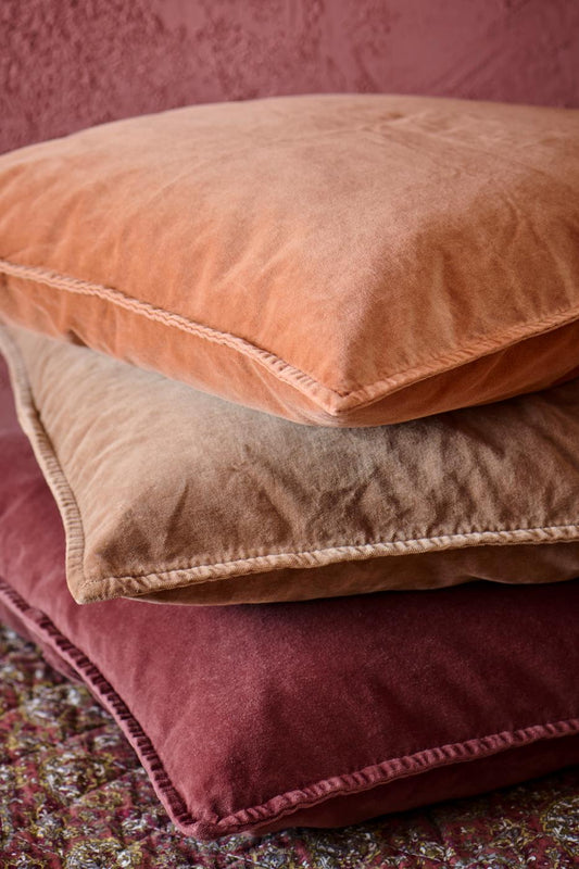 Samettityynynpäällinen Vintage – kuluneen näköinen Sienna 50 x 50 cm