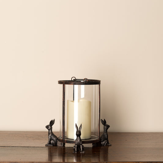 Ruukkutassut Istuva Jänis pieneen ruukkuun