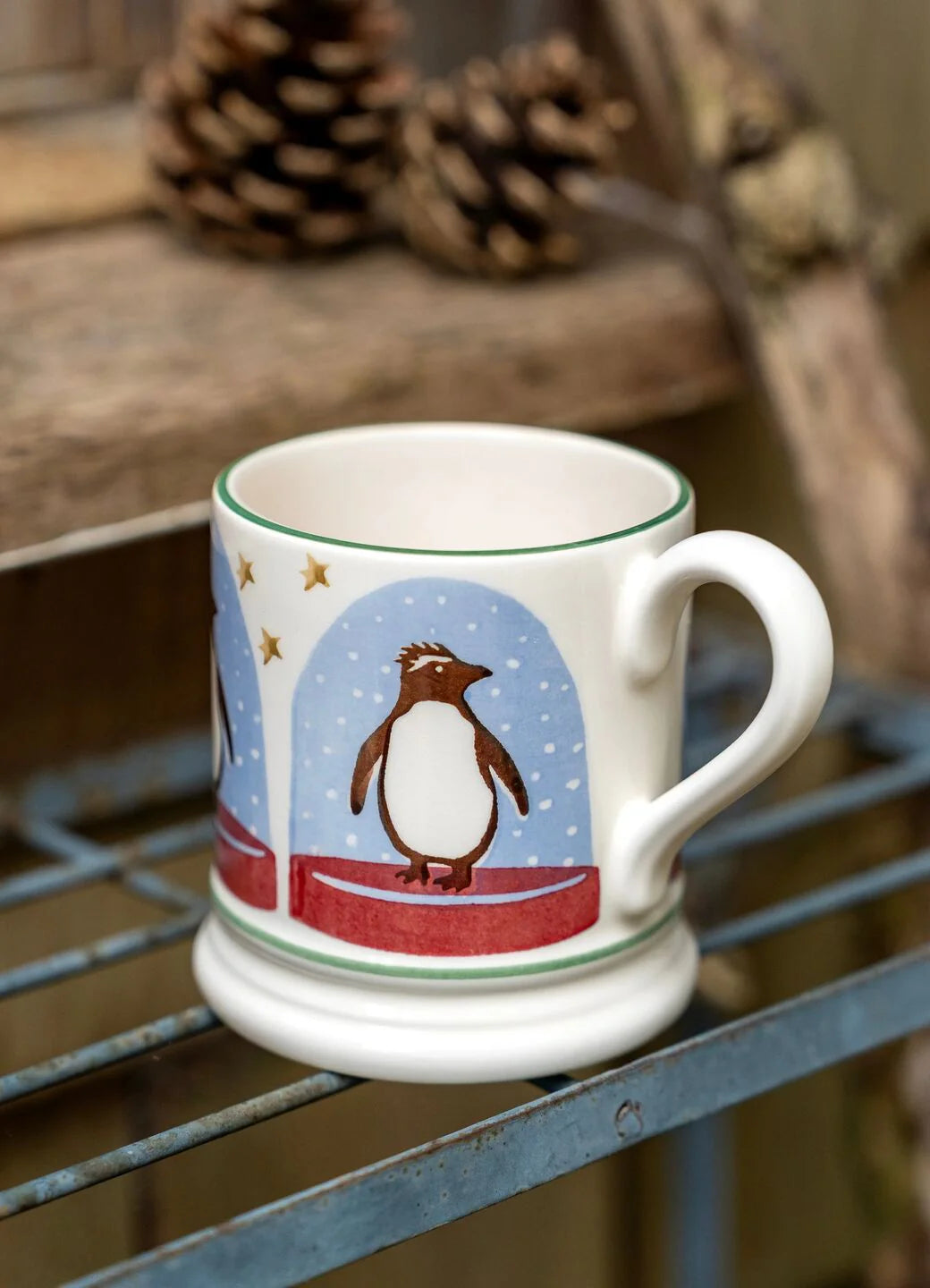 Muki Pingviini - Penguin Snow Globe