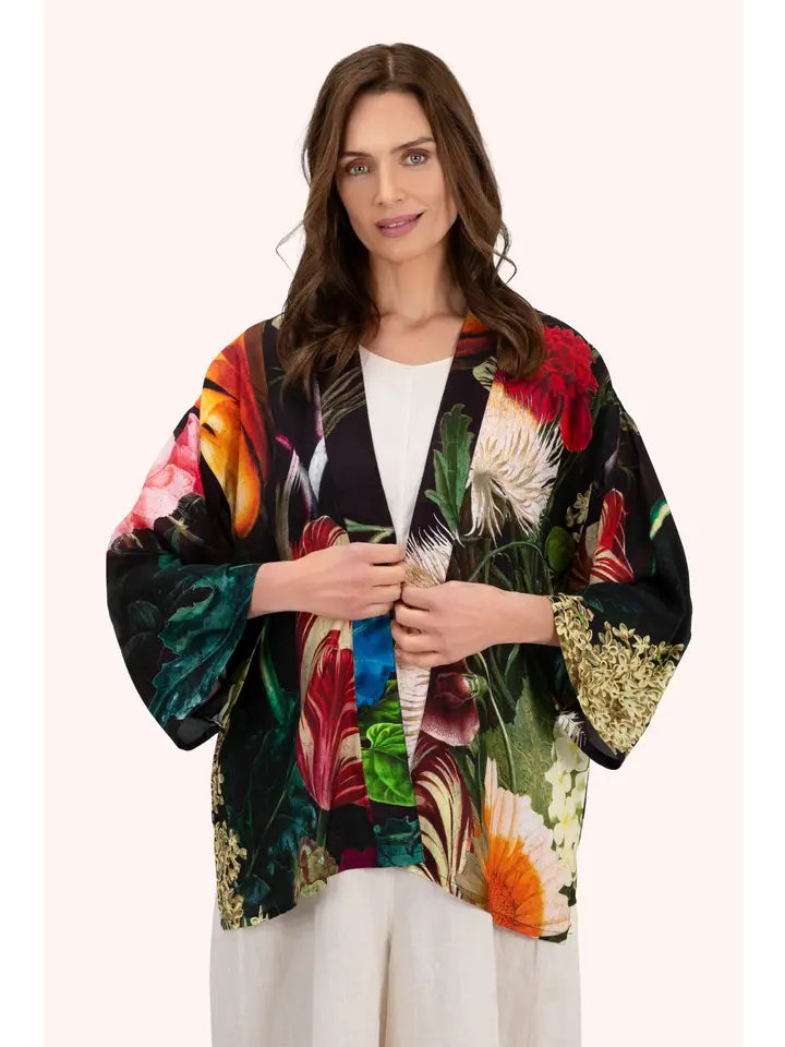 Kimono takki lyhyt (kapeammat hihat) Opulant Chocolate