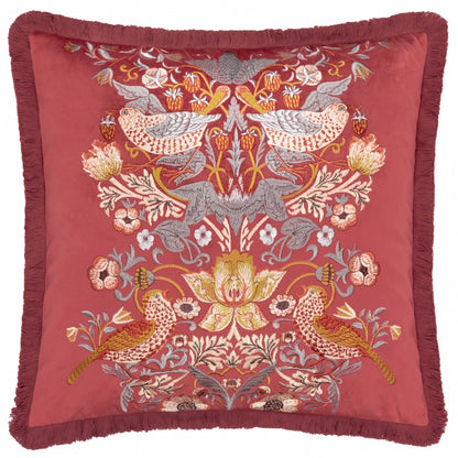 Tyynynpäällinen Strawberry Thief brodeerattu Punainen - Berry  50 x 50 cm
