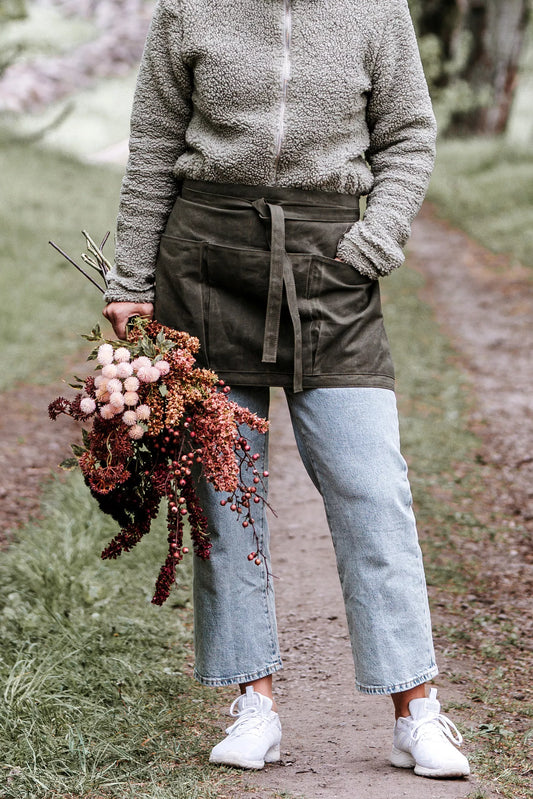 Lyhyt esiliina vahattu puuvillacanvas oliivinvihreä