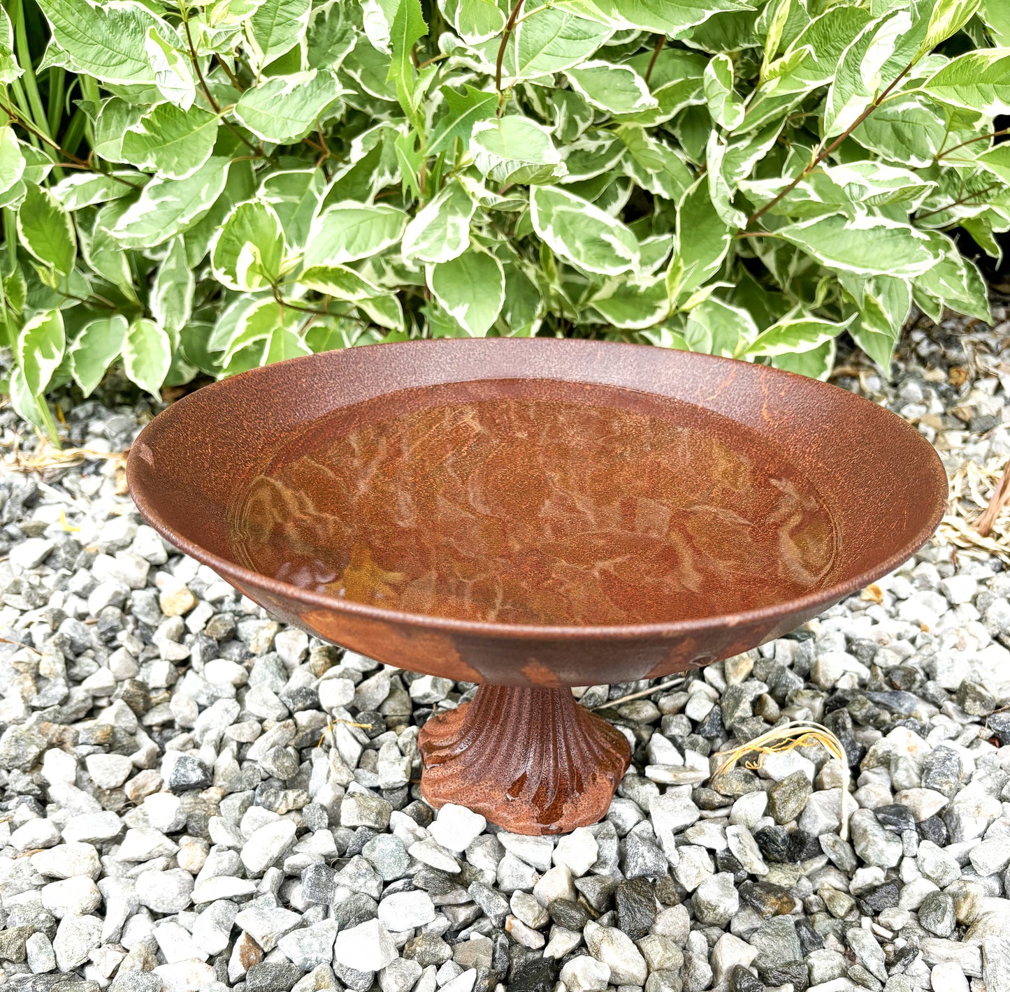 Ruosteinen malja, halkaisija 29 cm