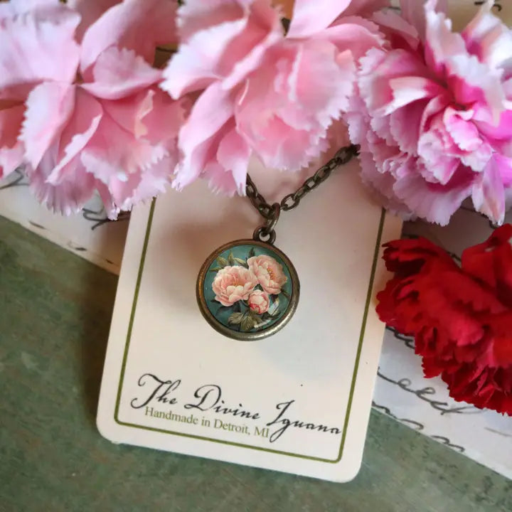 Vintage peony - Pioni kaulakoru