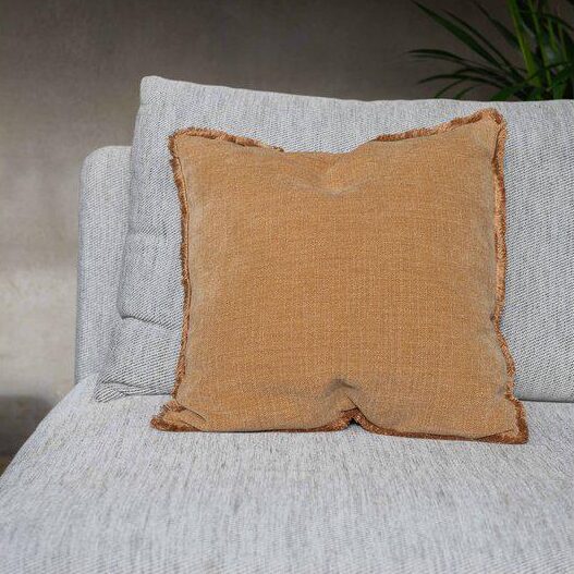 Tyynynpäällinen Chenille hapsureunat Okra 45 x 45 cm