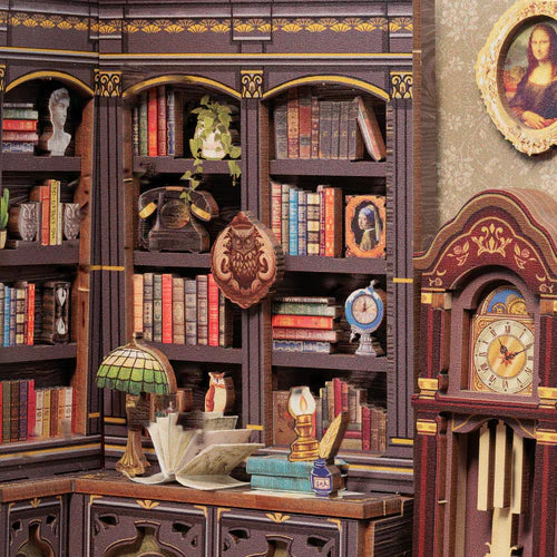 DIY Minimaailma kirjahyllyyn – Owl Bookstore Book Nook