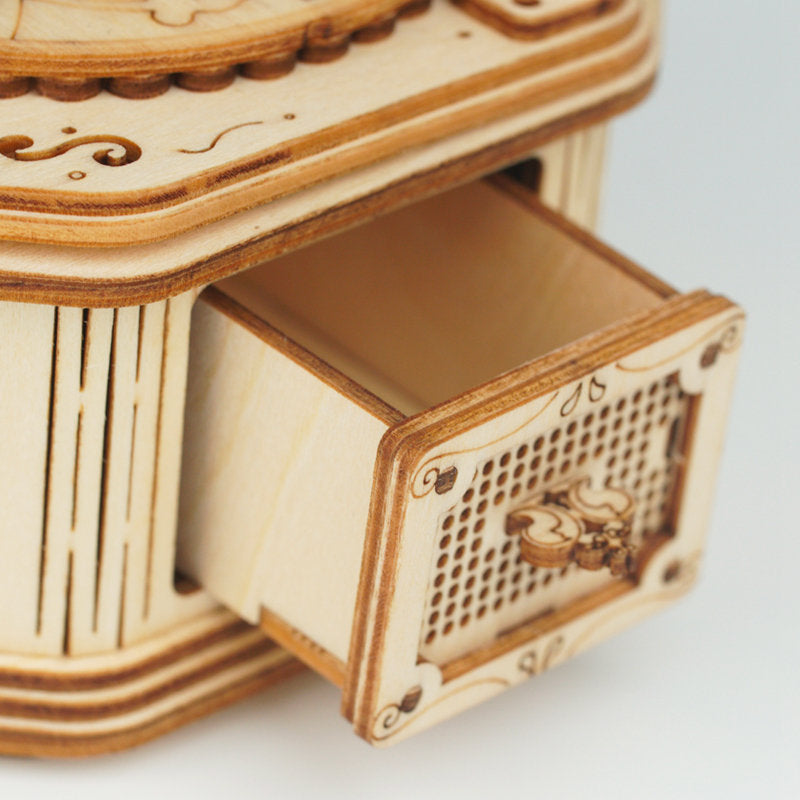 DIY miniatyyri Gramophone