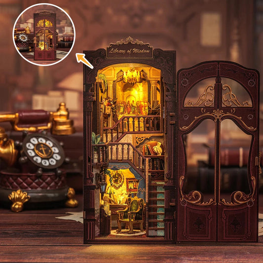 DIY Minimaailma kirjahyllyyn – Library of Wisdom Book Nook (sis. pölysuojan)
