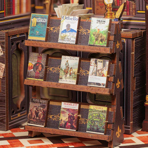 DIY Minimaailma kirjahyllyyn – Owl Bookstore Book Nook