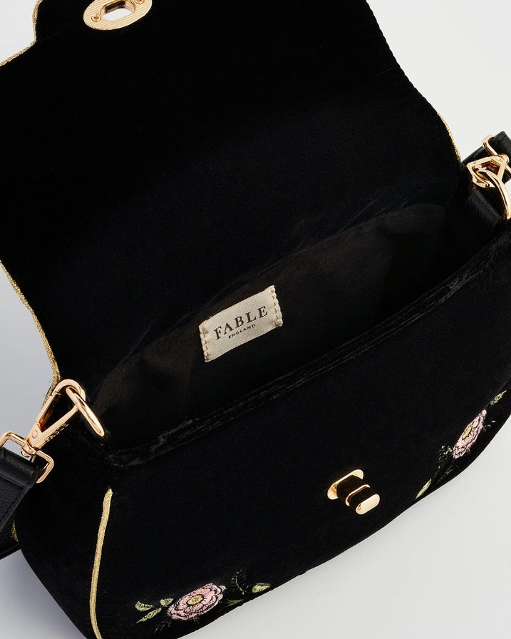 Olkalaukku Brodeeratut ruusut musta-kulta