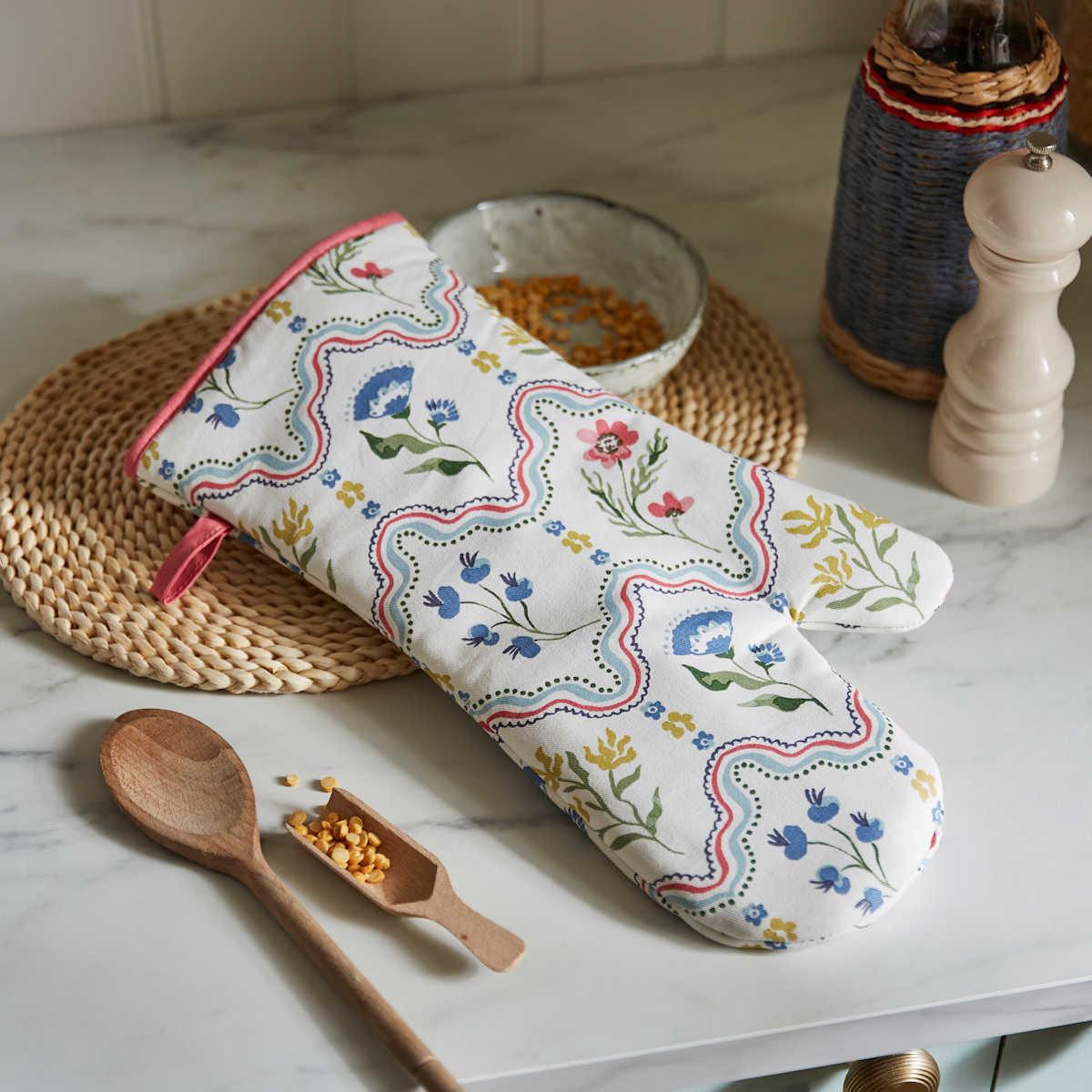 Uunikinnas Boho Floral