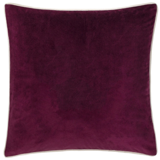 Orava brodeerattu viininpunainen samettityynynpäällinen 45 x 45 cm