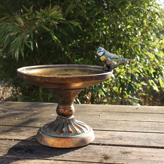 Lintujen kylpyallas lintu koristeella Aged Metal, halkaisija 23 cm