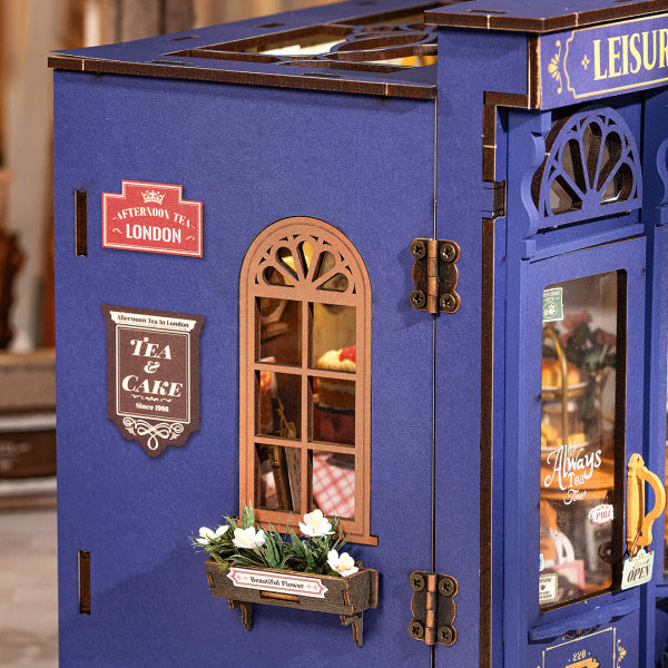DIY miniatyyri Leisure Time Tea Room