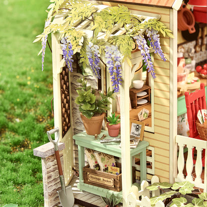 Sunlit Farmhouse Kitchen - koottava DIY miniatyyri