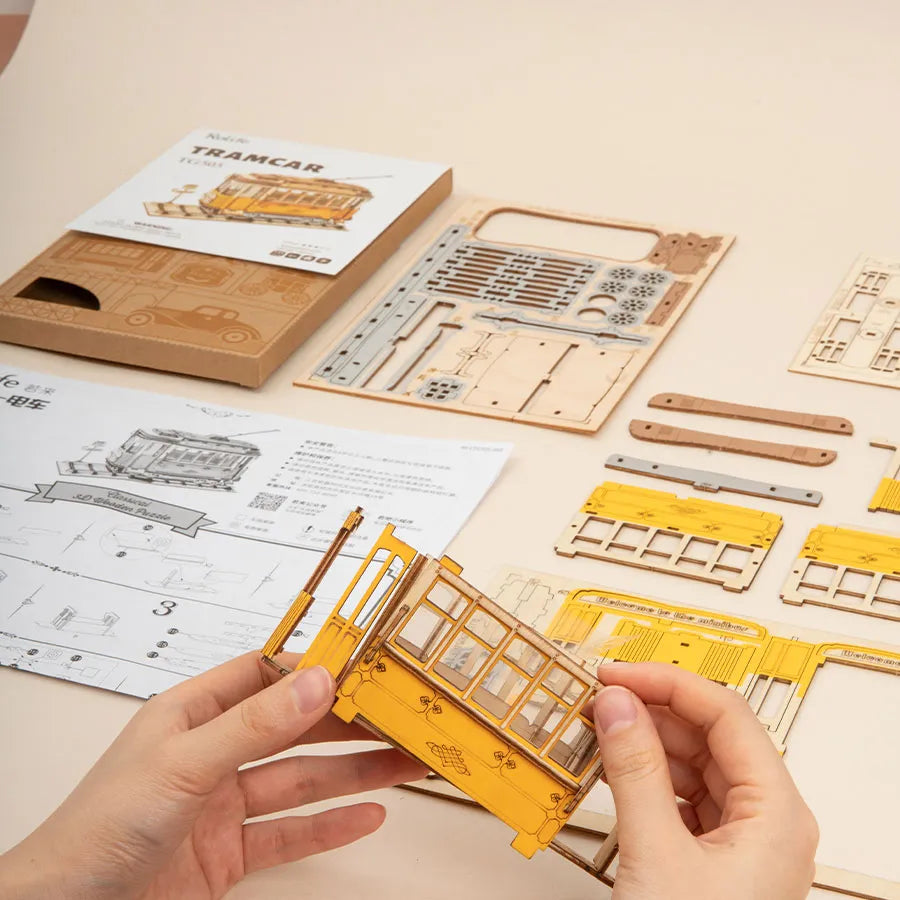 DIY miniatyyri Raitiovaunu - Tramcar