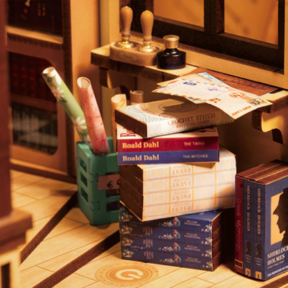 DIY Minimaailma kirjahyllyyn - Bookstore Book Nook