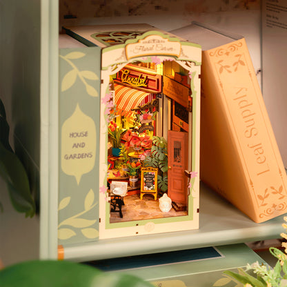 DIY Minimaailma kirjahyllyyn – Floral Corner Book Nook sis. pölysuojan
