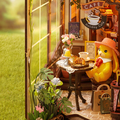 DIY minimaailma kirjahyllyyn - Holiday Cafe Book Nook
