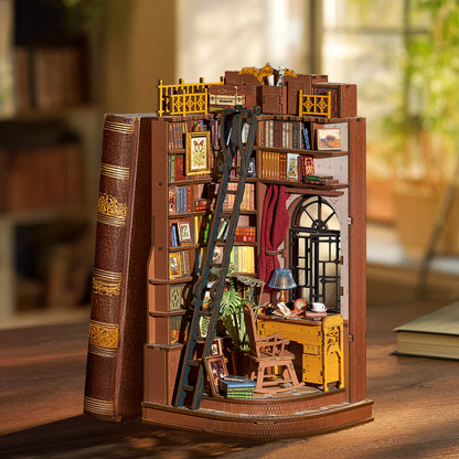 DIY minimaailma kirjahyllyyn - Silent Corner Study Book nook