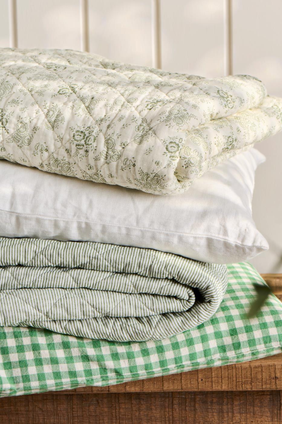 Puuvillatäkki vihreät kukat