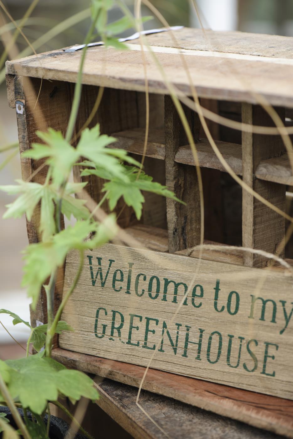 Puukyltti "Welcome to my Greenhouse"