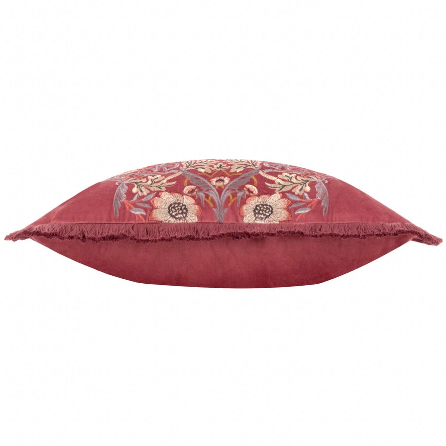 Tyynynpäällinen Strawberry Thief brodeerattu Punainen - Berry  50 x 50 cm