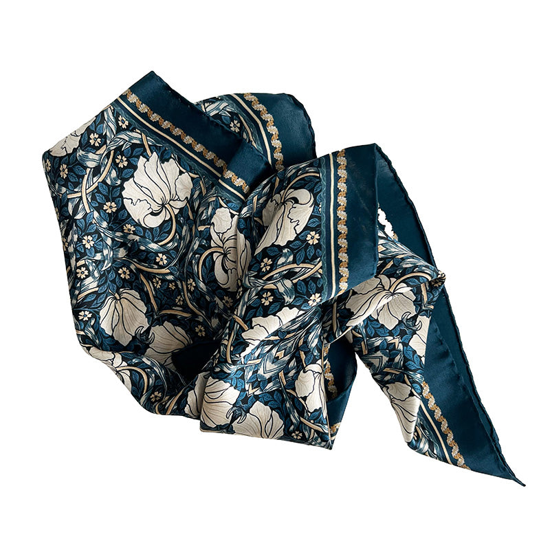Silkkihuivi William Morris Pimpernel sininen 50 x 50 cm