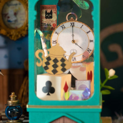 DIY Miniatyyritalo Liisan teekauppa - Alice's Tea Store