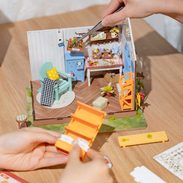 DIY Miniatyyritalo Valkoinen kasvihuone - Dreamy Garden House