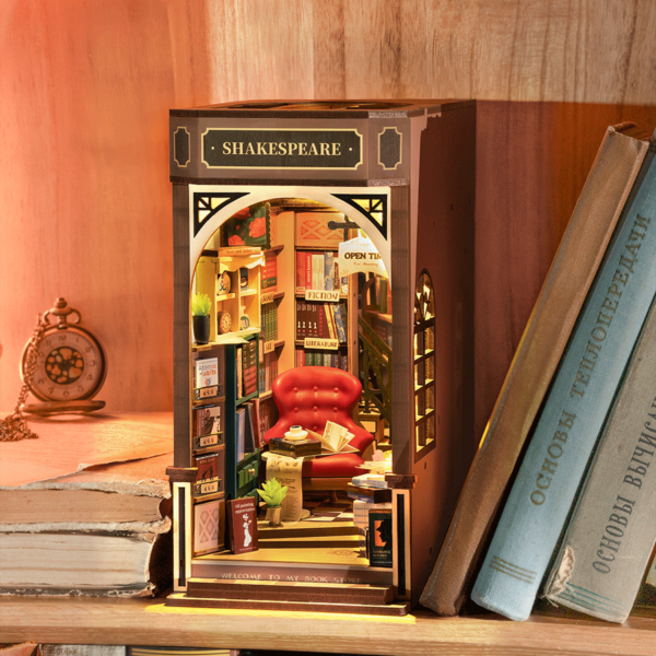 DIY Minimaailma kirjahyllyyn - Bookstore Book Nook