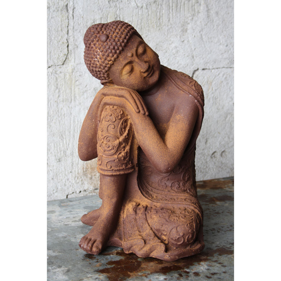 Buddha patsas ruosteen värinen, korkeus 34 cm