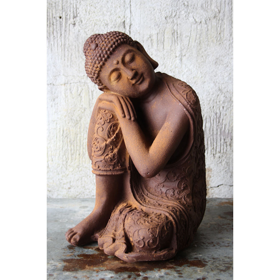 Buddha patsas ruosteen värinen, korkeus 34 cm