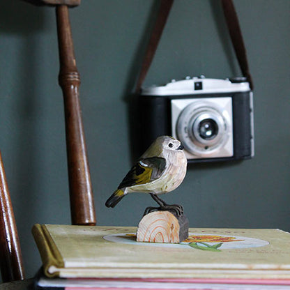 DecoBird koristelintu Hippiäinen - Goldcrest