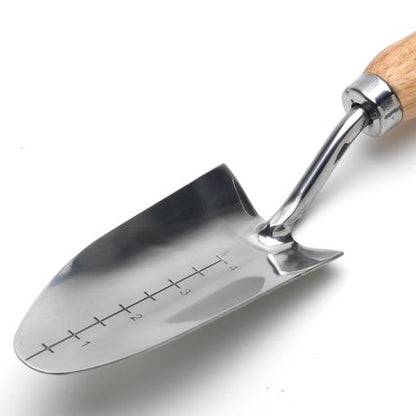 Istutuslapio mitta-asteikolla - Transplanter