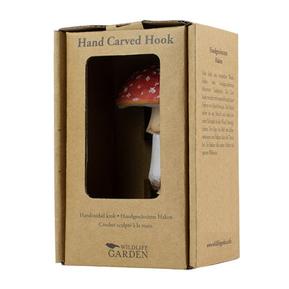 Käsin veistetty seinäkoukku Kärpässieni