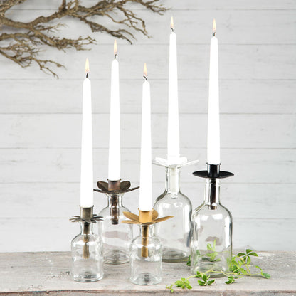 kukka kynttilänjalat pulloissa