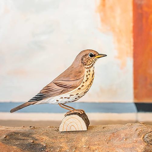 DecoBird koristelintu Laulurastas - Song Trush