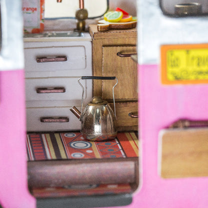 DIY Miniatyyri asuntovaunu - Happy Camper