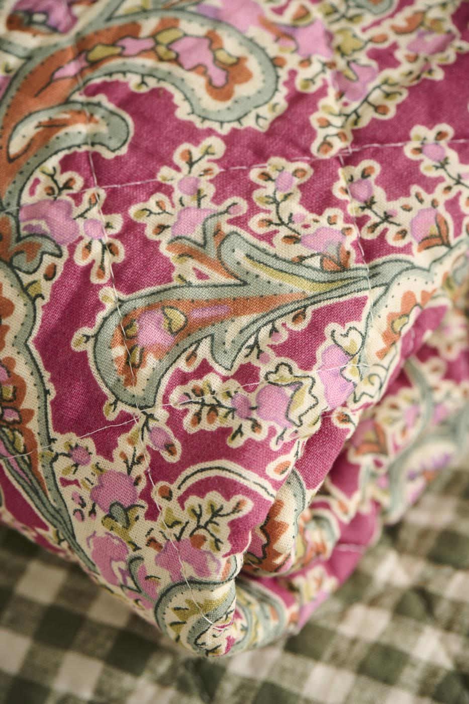Puuvillatäkki vadelmanpunainen paisley kuviollinen 130 x 180 cm