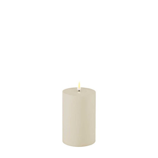 Pieni Led kynttilä ulkokäyttöön Hiekanruskea halk. 5 cm