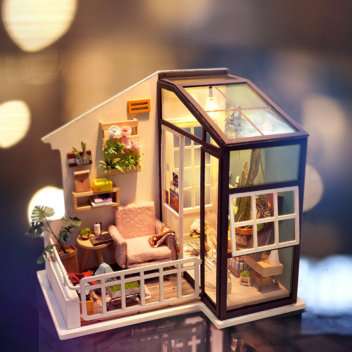 DIY Miniatyyritalo Parveke