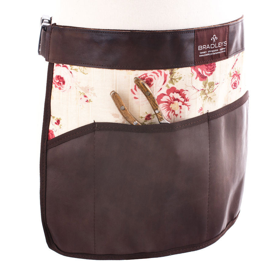 Puutarhaesiliina English Rose ruskea nahka