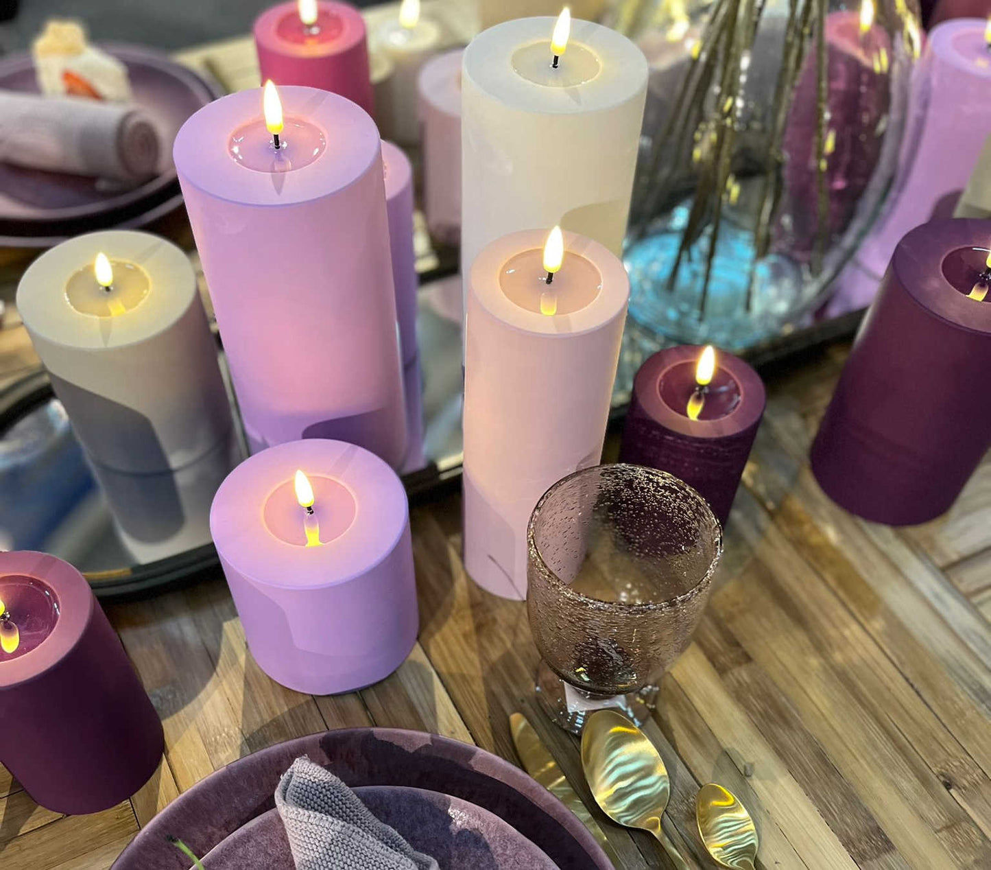 Led-kynttilä ulkokäyttöön Vaalea violetti (Lavendel) halk. 10 cm