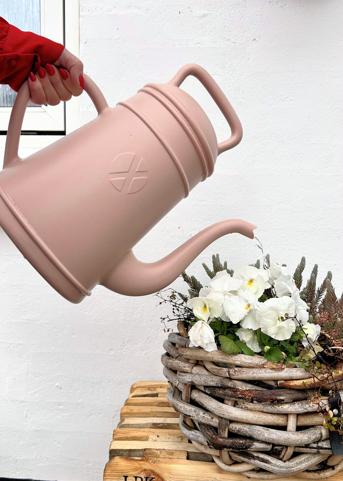 Lungo kastelukannu Vaalea roosa - Pink 8 litraa
