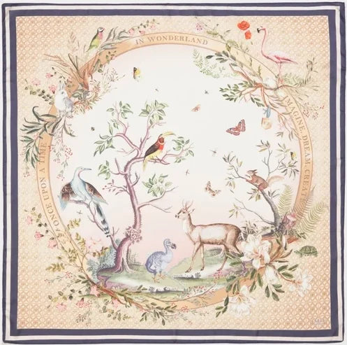 Huivi Ihmemaassa - Wonderland Narrative 90 x 90 cm