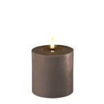 Ruskea (Mocca) Led kynttilä 10 cm (halk. 10 cm), Deluxe Homeart on lisätty toivelistallesi