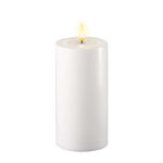 Valkoinen Led-kynttilä 15 cm (halk. 7,5 cm), Deluxe Homeart on lisätty toivelistallesi