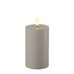Led kynttilä ulkokäyttöön 12,5 cm (halk. 7,5 cm) Harmaa, Deluxe Homeart on lisätty toivelistallesi